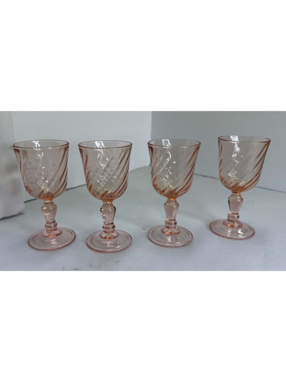4 Vintage Arcoroc Rosaline Pink Swirl Cordial Glasses France
